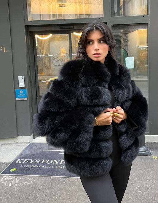 Fur Zendaya black